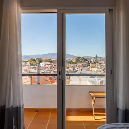 Astonishing Views By The Sea Apartment Fuengirola