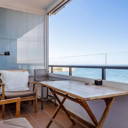 Astonishing Views By The Sea *