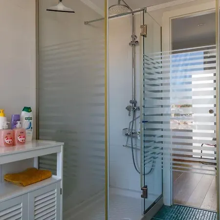 Astonishing Views By The Sea Appartement *