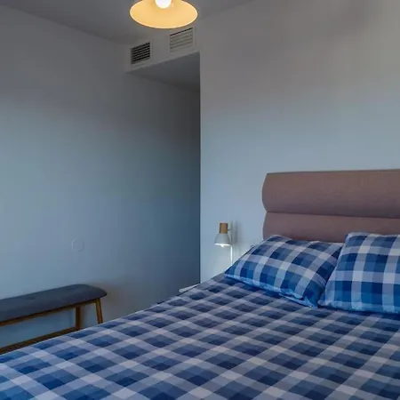 Astonishing Views By The Sea Appartement