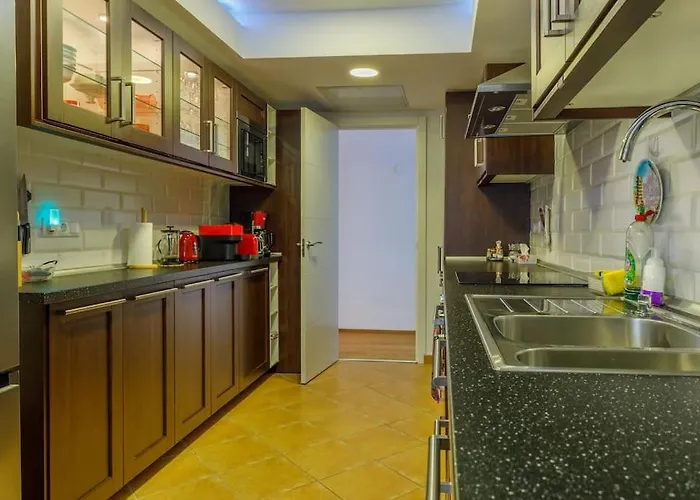 Astonishing Views By The Sea