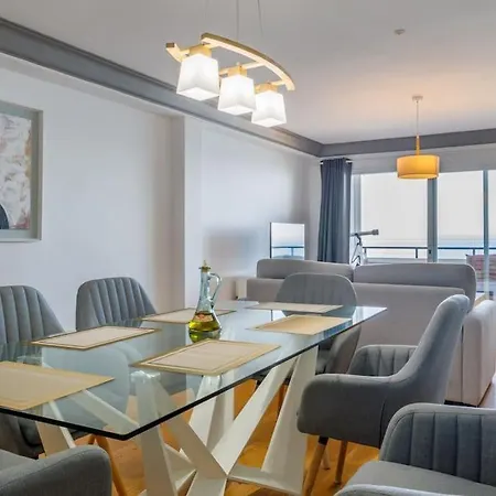 Astonishing Views By The Sea フエンヒロラ