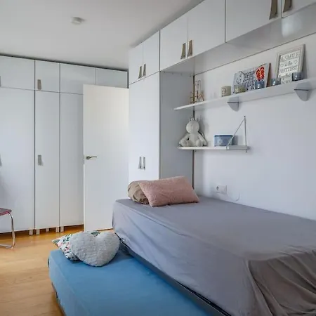 Astonishing Views By The Sea *