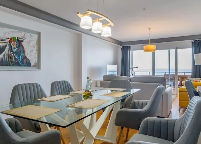 Astonishing Views By The Sea フエンヒロラ